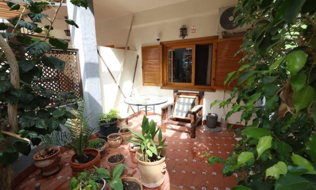 Resale - Townhouse - Torrevieja - Acequion