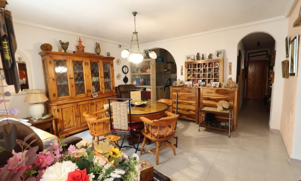 Resale - Townhouse - Torrevieja - Acequion