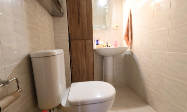 Resale - Townhouse - Torrevieja - Acequion