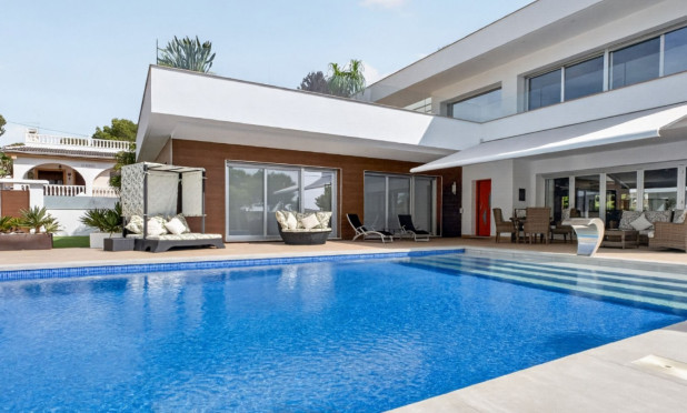 Reventa - Villa - Pinar de Campoverde
