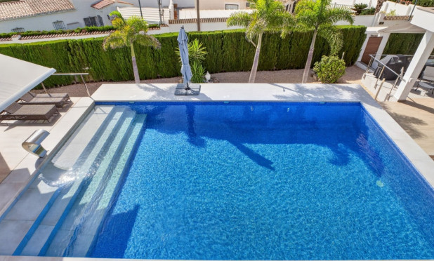 Reventa - Villa - Pinar de Campoverde