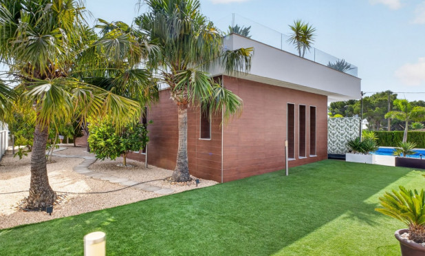 Reventa - Villa - Pinar de Campoverde