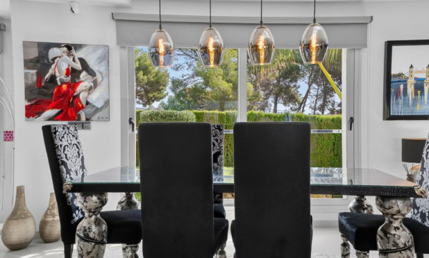 Reventa - Villa - Pinar de Campoverde