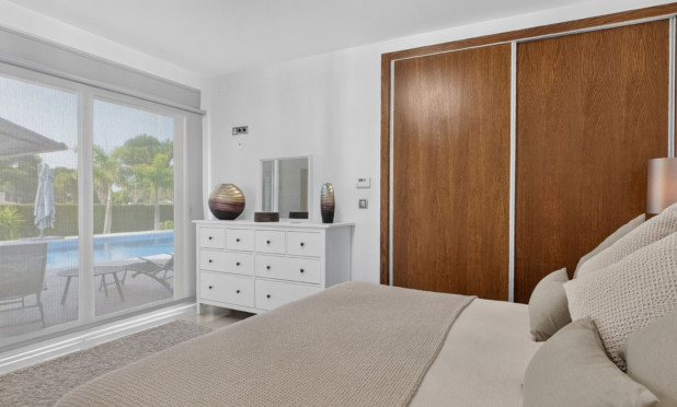 Reventa - Villa - Pinar de Campoverde