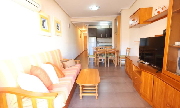 Resale - Apartment / flat - Torrevieja - Centro