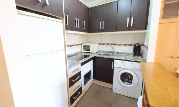 Resale - Apartment / flat - Torrevieja - Centro