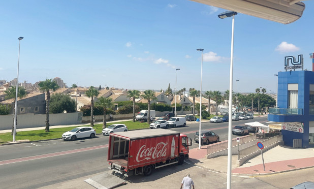 Resale - Townhouse - Torrevieja - Aguas Nuevas
