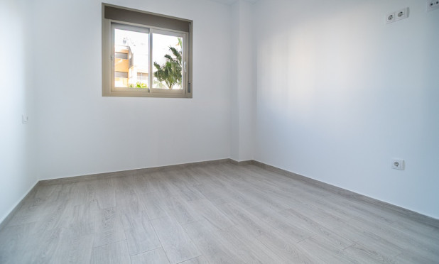 Reventa - Apartamento / piso - Orihuela Costa - Los Dolses