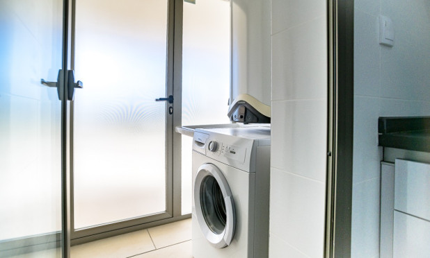 Reventa - Apartamento / piso - Orihuela Costa - Los Dolses