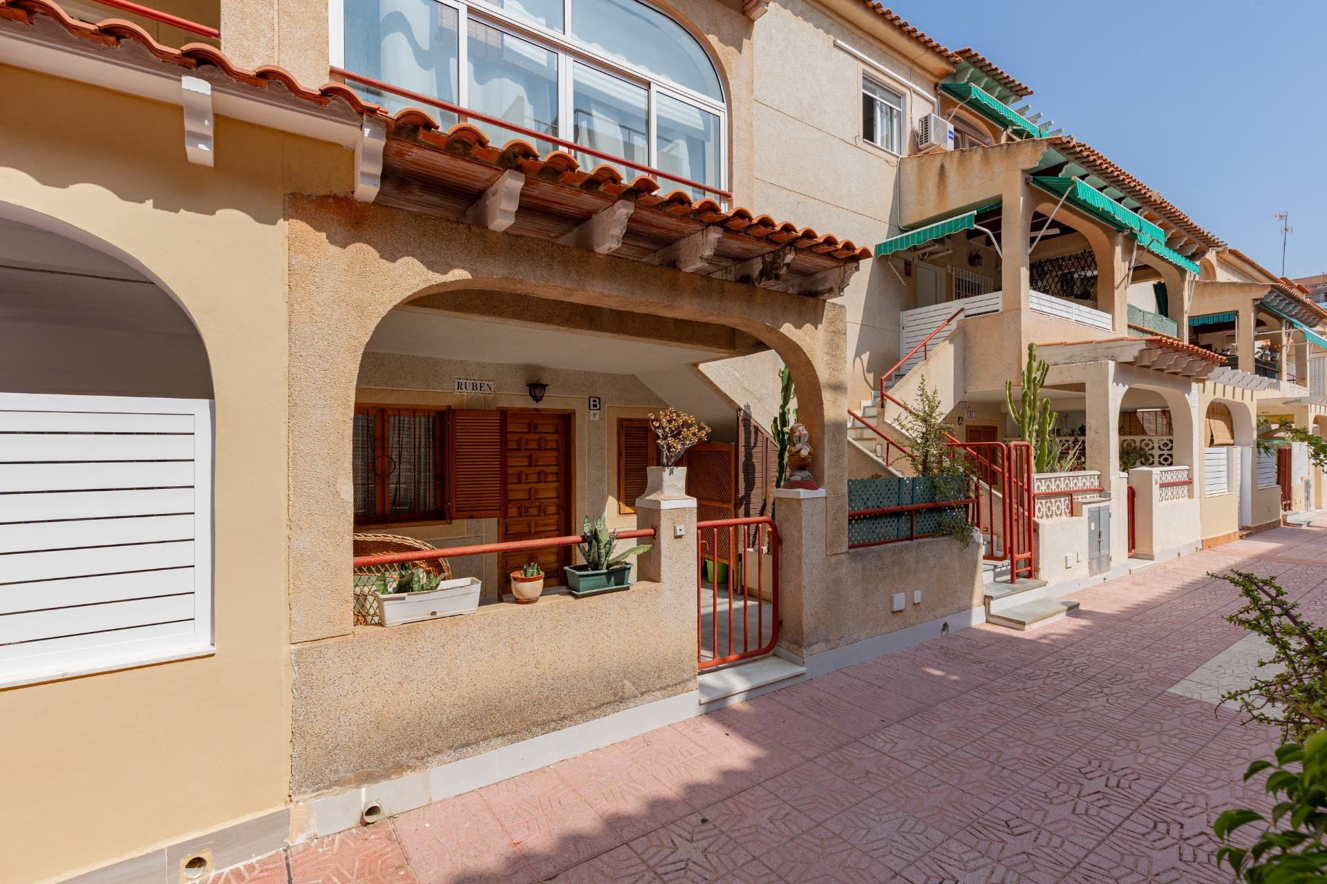 Resale - Apartment / flat - Torrevieja - Acequion