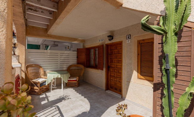 Resale - Apartment / flat - Torrevieja - Acequion
