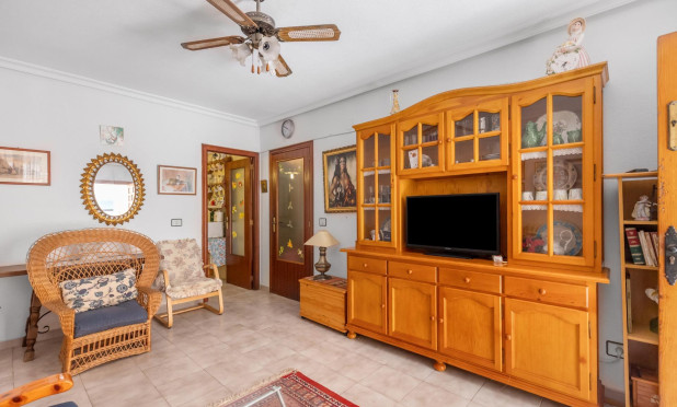 Resale - Apartment / flat - Torrevieja - Acequion