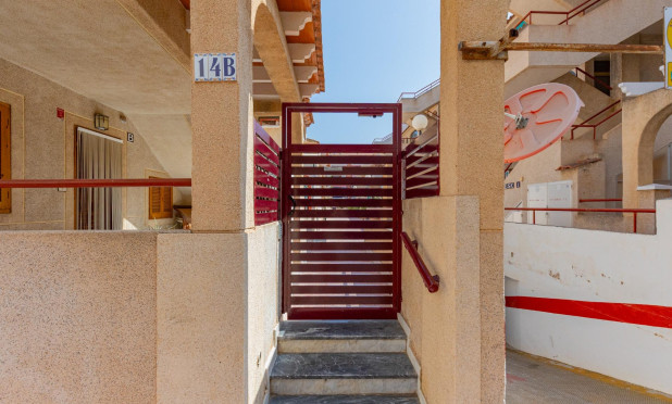 Resale - Apartment / flat - Torrevieja - Acequion
