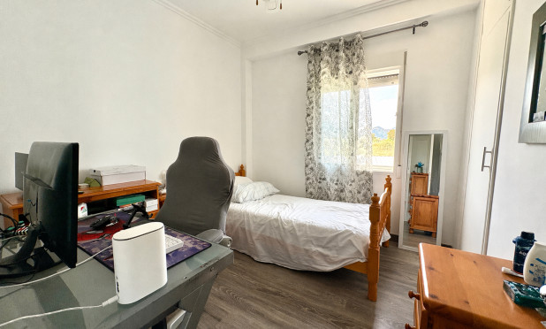 Resale - Apartment / flat - Denia - Les Marines - Las Marinas
