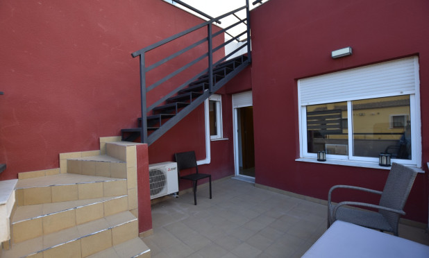 Resale - Villa - Algorfa - La Finca Golf Resort