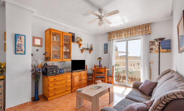 Odsprzedaż - Mieszkanie w bloku - Torrevieja - Nueva Torrevieja