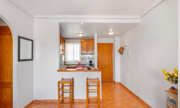 Odsprzedaż - Mieszkanie w bloku - Torrevieja - Nueva Torrevieja
