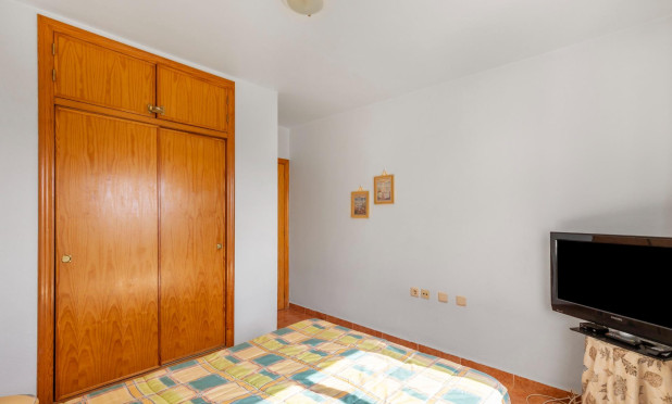 Odsprzedaż - Mieszkanie w bloku - Torrevieja - Nueva Torrevieja