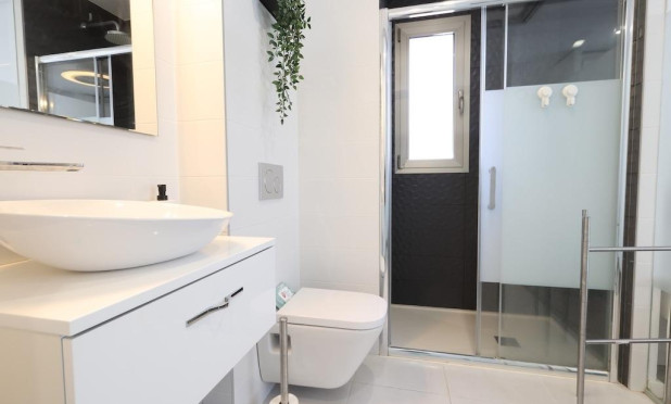 Wiederverkauf - Wohnung - Orihuela Costa - Los Dolses
