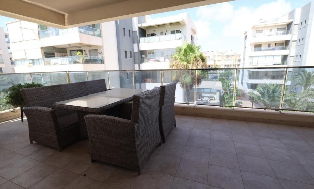 Wiederverkauf - Wohnung - Orihuela Costa - Los Dolses