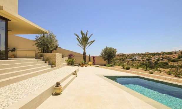 Obra nueva - Villa - La Marina