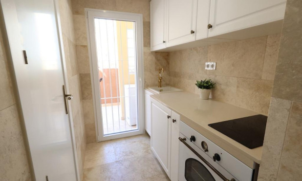 Odsprzedaż - Villa - Orihuela Costa - Las Filipinas