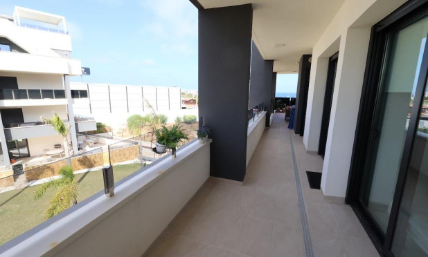 Odsprzedaż - Mieszkanie w bloku - Orihuela Costa - Punta Prima
