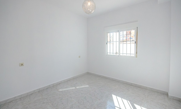 Herverkoop - Finca / Landelijke woning - San Miguel de Salinas