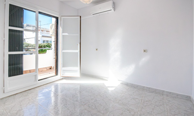 Herverkoop - Finca / Landelijke woning - San Miguel de Salinas