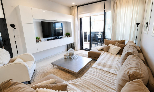 Wiederverkauf - Wohnung - Orihuela Costa - Punta Prima
