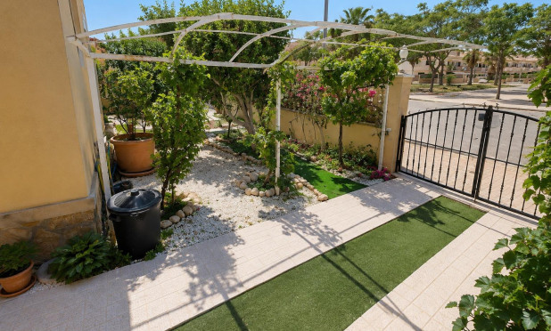 Wiederverkauf - Wohnung - Orihuela Costa - Lomas de Cabo Roig