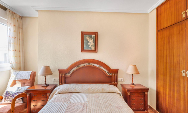 Wiederverkauf - Wohnung - Torrevieja - Playa del Cura