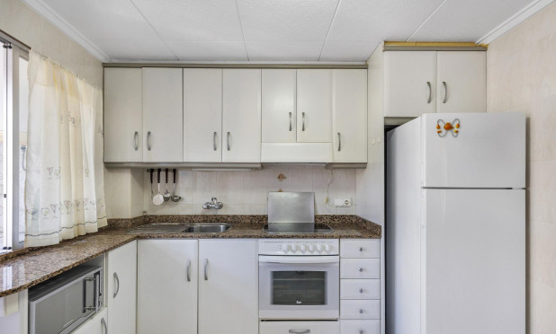 Wiederverkauf - Wohnung - Torrevieja - Playa del Cura