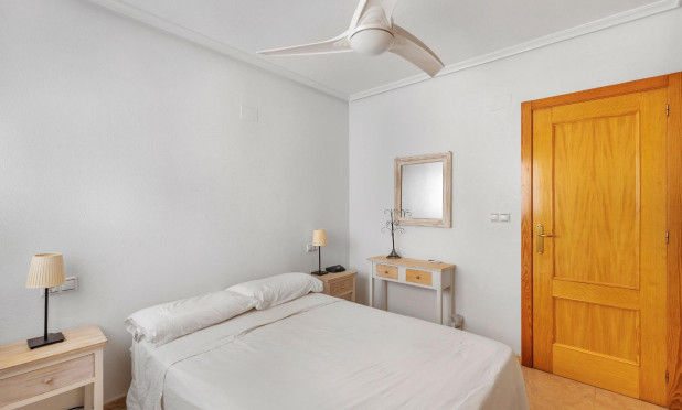 Wiederverkauf - Wohnung - Torrevieja - Nueva Torrevieja
