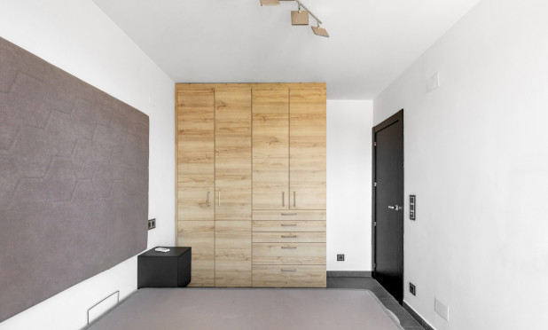 Wiederverkauf - Wohnung - Torrevieja - Rocio del Mar