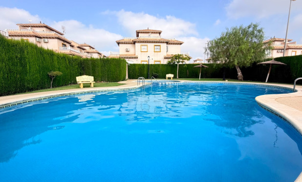 Wiederverkauf - Villa - Cabo Roig - Orihuela Costa