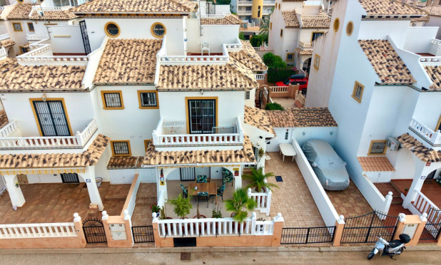 Wiederverkauf - Villa - Cabo Roig - Orihuela Costa