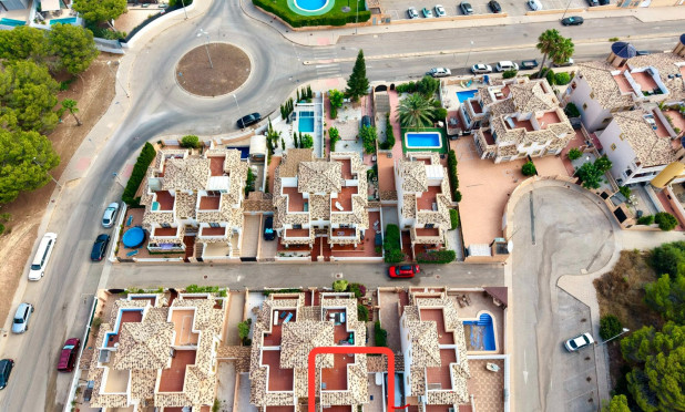 Wiederverkauf - Villa - Cabo Roig - Orihuela Costa