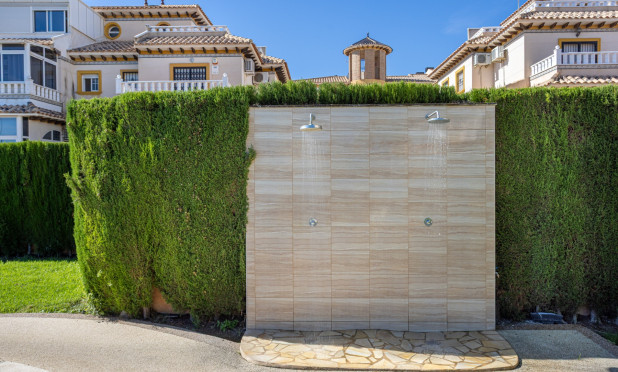 Wiederverkauf - Villa - Cabo Roig - Orihuela Costa