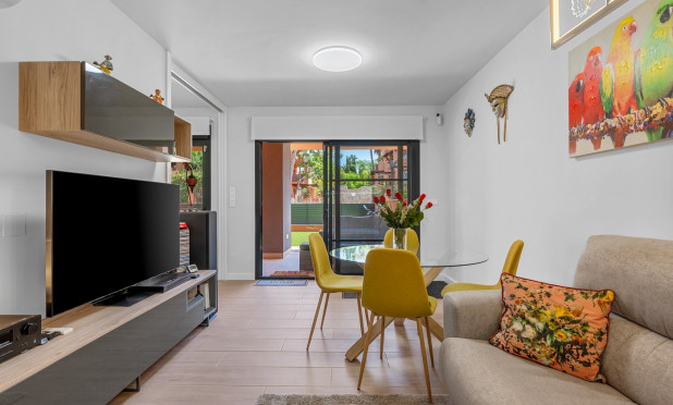 Wiederverkauf - Wohnung - Villamartín - Lomas del Golf
