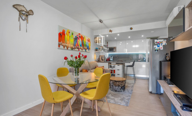 Wiederverkauf - Wohnung - Villamartín - Lomas del Golf