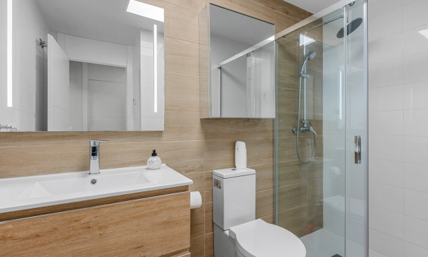 Wiederverkauf - Wohnung - Villamartín - Lomas del Golf