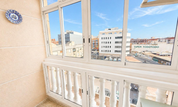 Wiederverkauf - Wohnung - Torrevieja - Playa del Cura