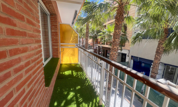 Reventa - Apartamento / piso - Torrevieja - torrevieja
