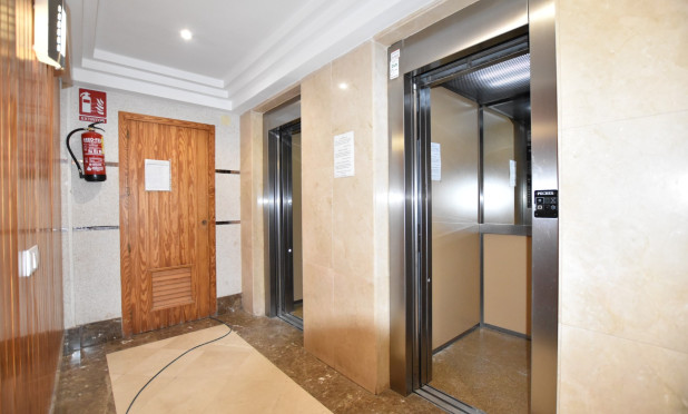 Wiederverkauf - Wohnung - La Mata