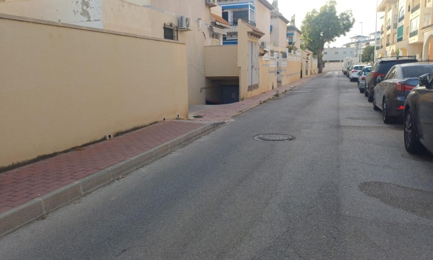 Wiederverkauf - Garage - Torrevieja - Los Europeos