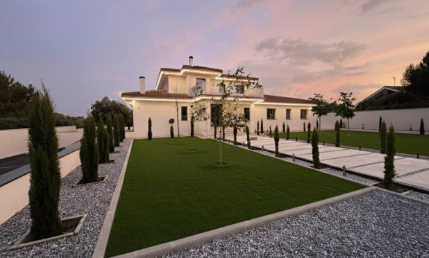 Revente - Villa - Valdemorillo - Mojadillas - Parque de las Infantas - El Paraiso