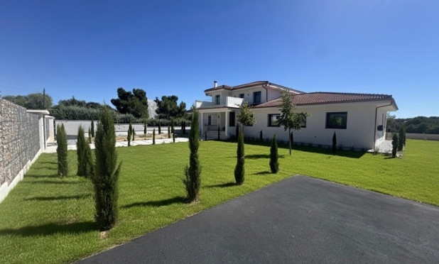 Revente - Villa - Valdemorillo - Mojadillas - Parque de las Infantas - El Paraiso