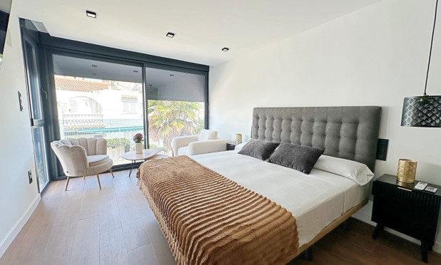 Revente - Maison de ville - Torrevieja - Torrevieja - Aguas Nuevas