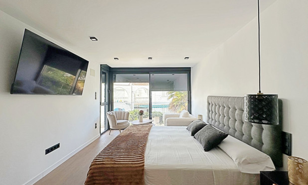 Revente - Maison de ville - Torrevieja - Torrevieja - Aguas Nuevas